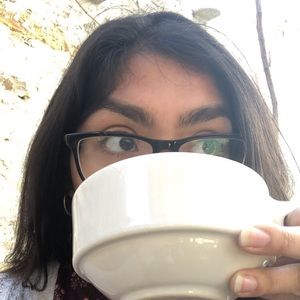 Meet your Posher, Alondra